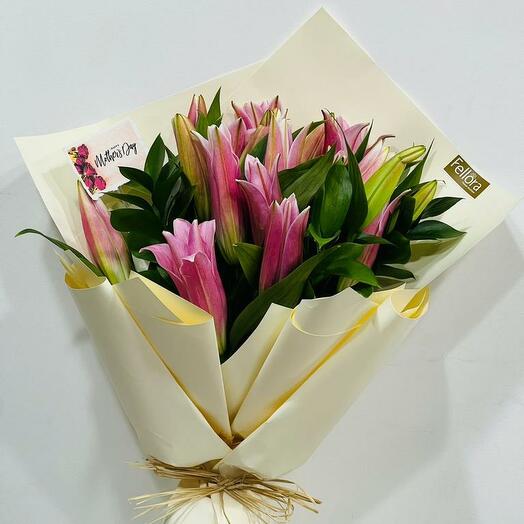 5 stems pink Lilles