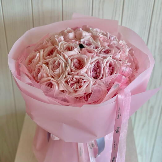 31 Garden Rose Bouquet