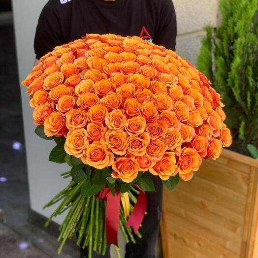 101 Orange roses