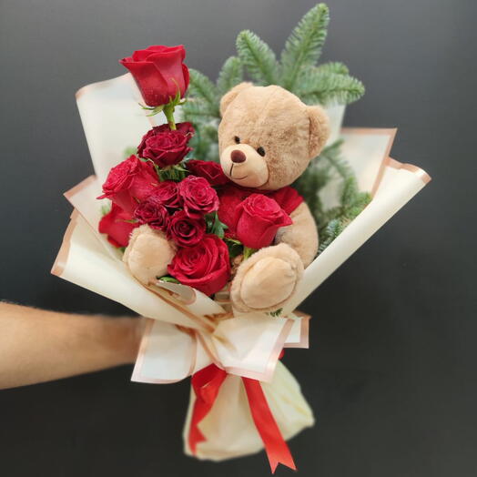 TADDY WITH RED ROSES BQT