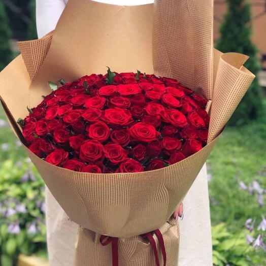 100 red roses Bouquet