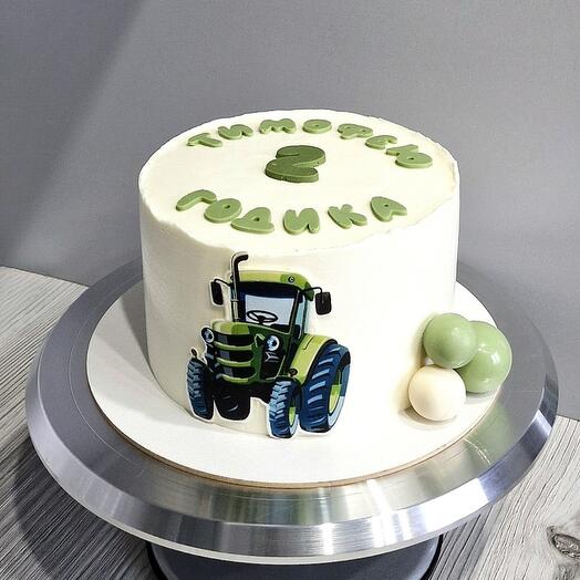 2 kg children's cake "Tractor with name and date balls"