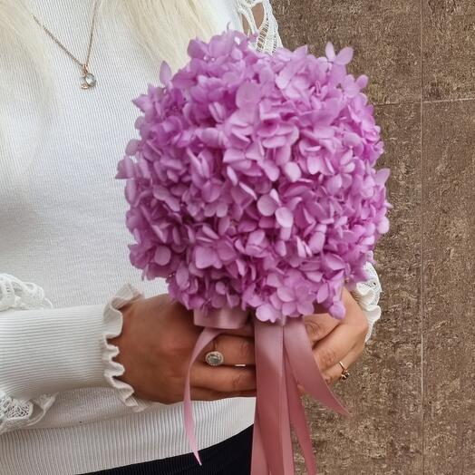 Букет невесты из стабилизированной гортензии Лиловый