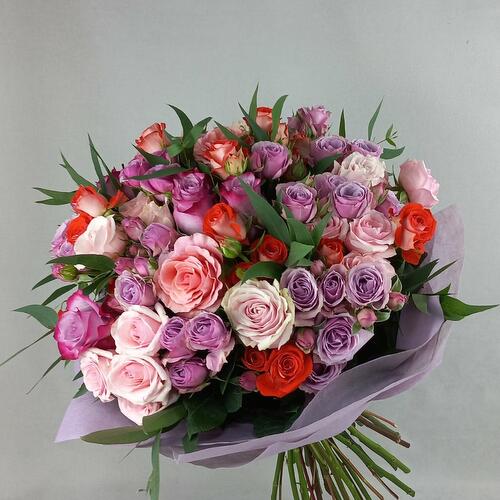 Букет в нежных фиолетовых тонах, Flowers & Gifts Tbilisi, buy at a price of 7194 RUB, Mono